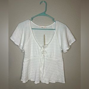 Francesca's Mi Ami Women’s Size Large Front Tie Crinkle Blouse White New W/ Tag